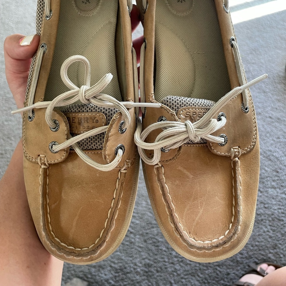 Sperry boat shoes